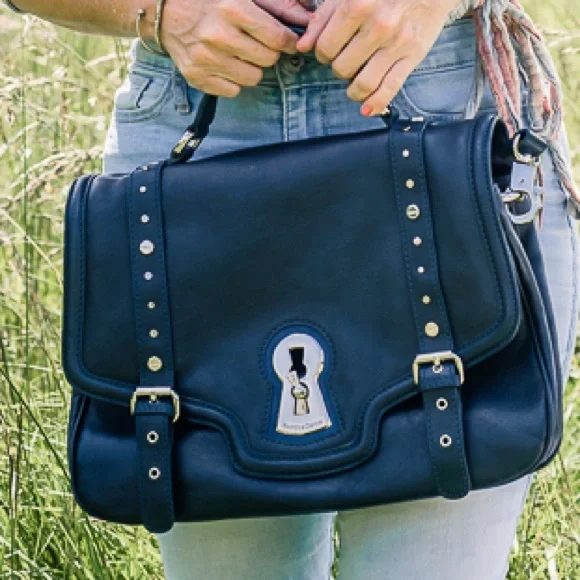 COPY - NWT Messina Italian leather messenger bag/computer bag - Picture 2 of 4